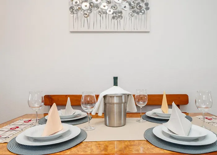 Ema's Olive Garden 2 -private Parking, 10 Min Drive From Sandy *
