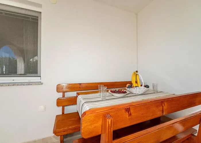 Apartamento Ema's Olive Garden 2 -private Parking, 10 Min Drive From Sandy *